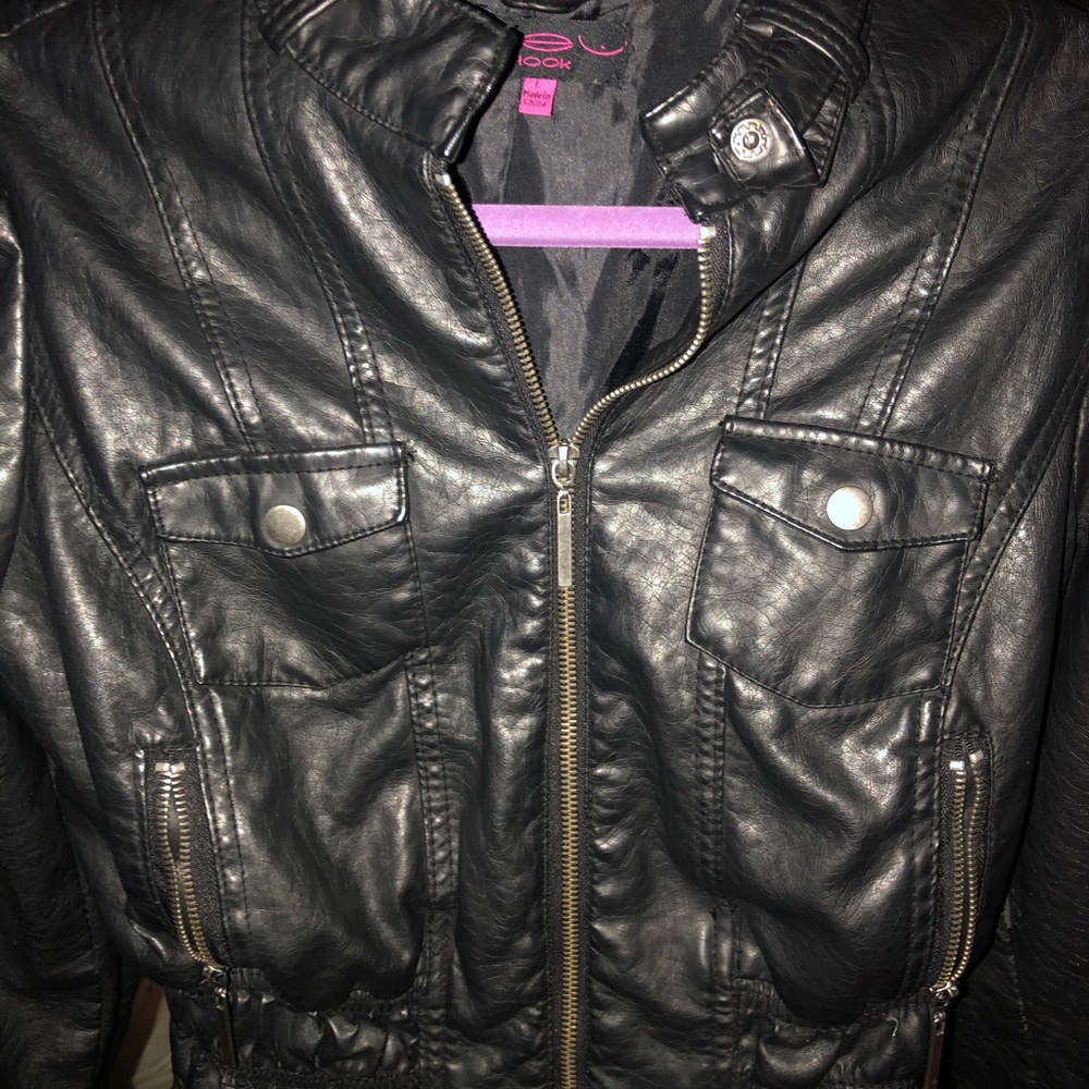 Motorcycle jacket - Picture 2 of 3